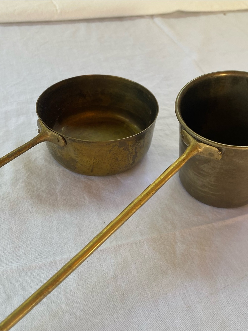 VTG Solid Brass Pots & Candlesticks MCM Hollywood Regency Decor Lot - Picture 3 of 9
